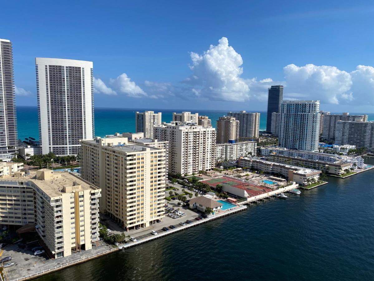 Amazing Studio Apmt 2 Full Beds Amazing View 28B Hallandale Beach Exterior photo