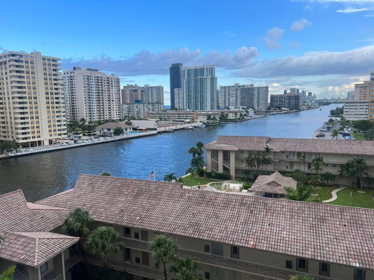Amazing Studio Apmt 2 Full Beds Amazing View 28B Hallandale Beach Exterior photo