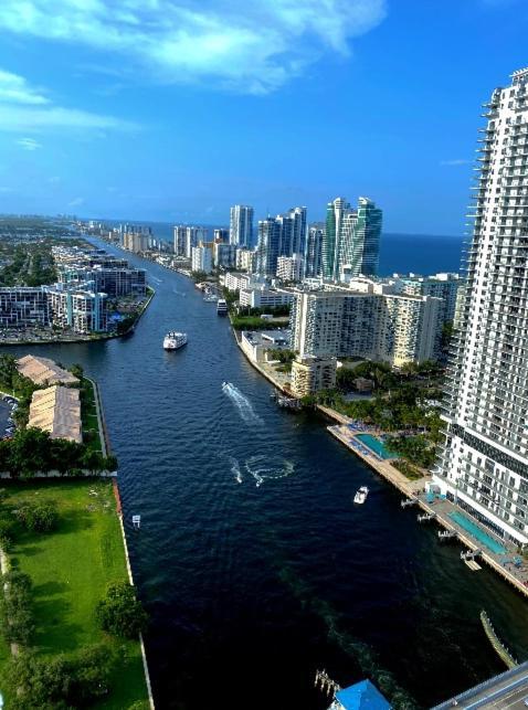 Amazing Studio Apmt 2 Full Beds Amazing View 28B Hallandale Beach Exterior photo